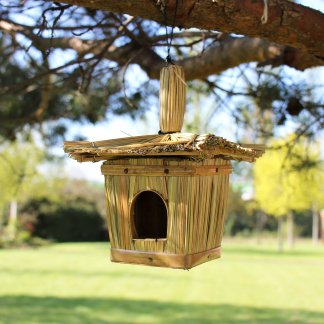 Kleines eckiges Vogelhaus aus Seegras – 18 × 13 cm