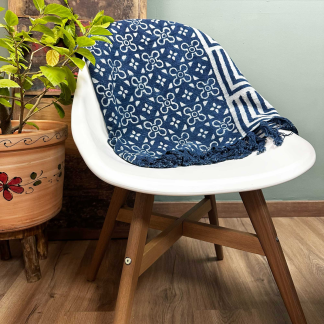 Indigo-Wohndecke – Kasba Tiles, 170 × 120 cm
