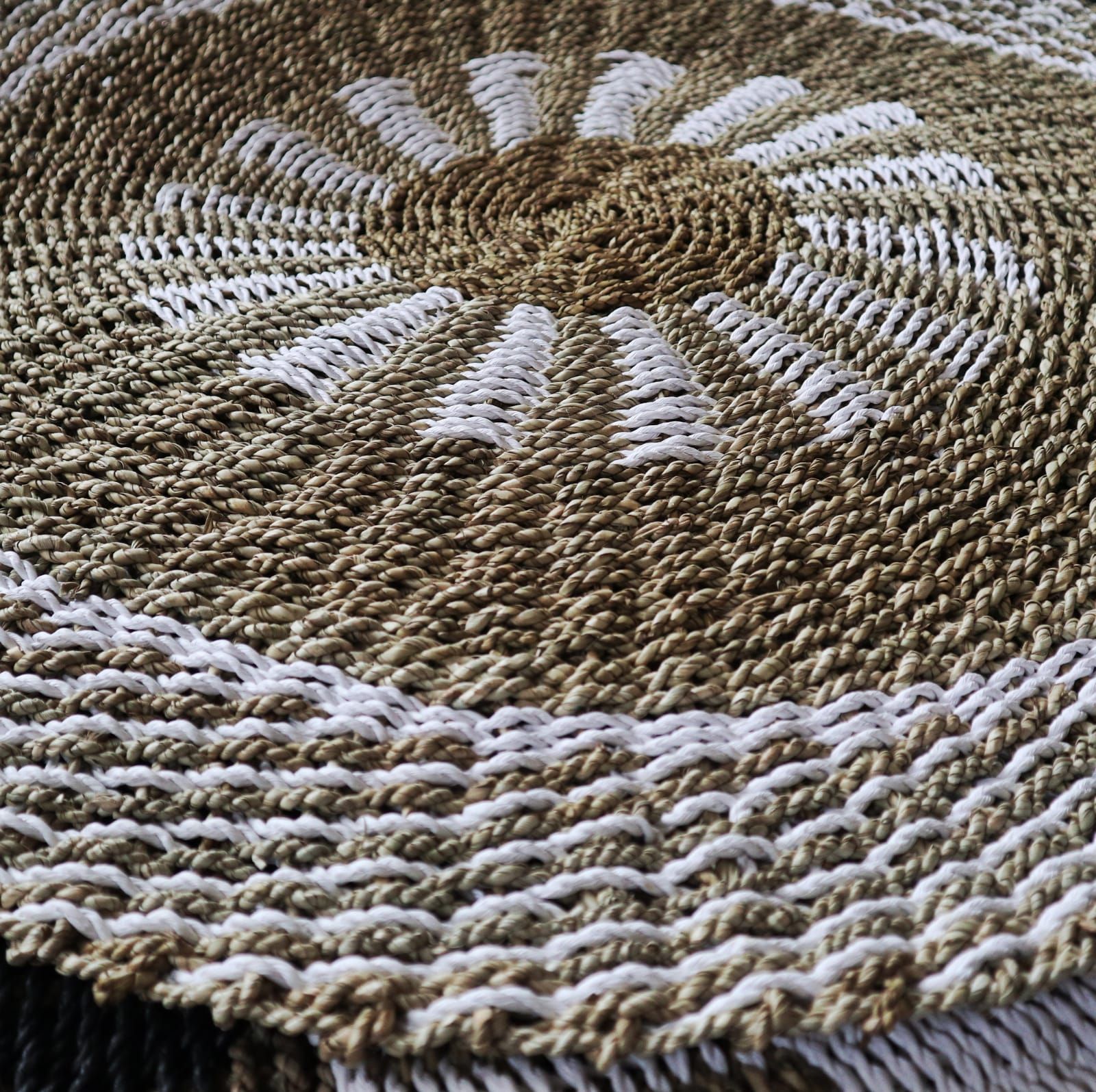 Runder Seegras-Teppich – Inner Sun, Weiß und Natur, 100 cm