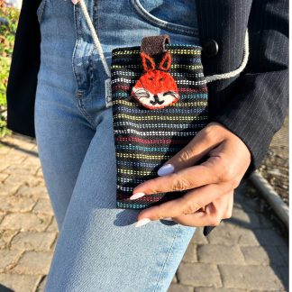 Handytasche mit Fuchsmotiv – Schwarz und mehrfarbig
